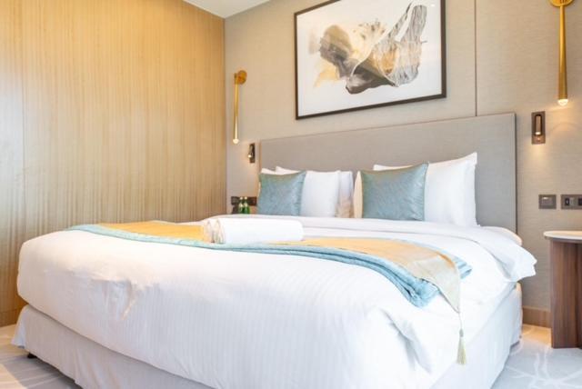 Luxurious In The Address Residences Opera Burj Khalifa Minutes Away From Mall *